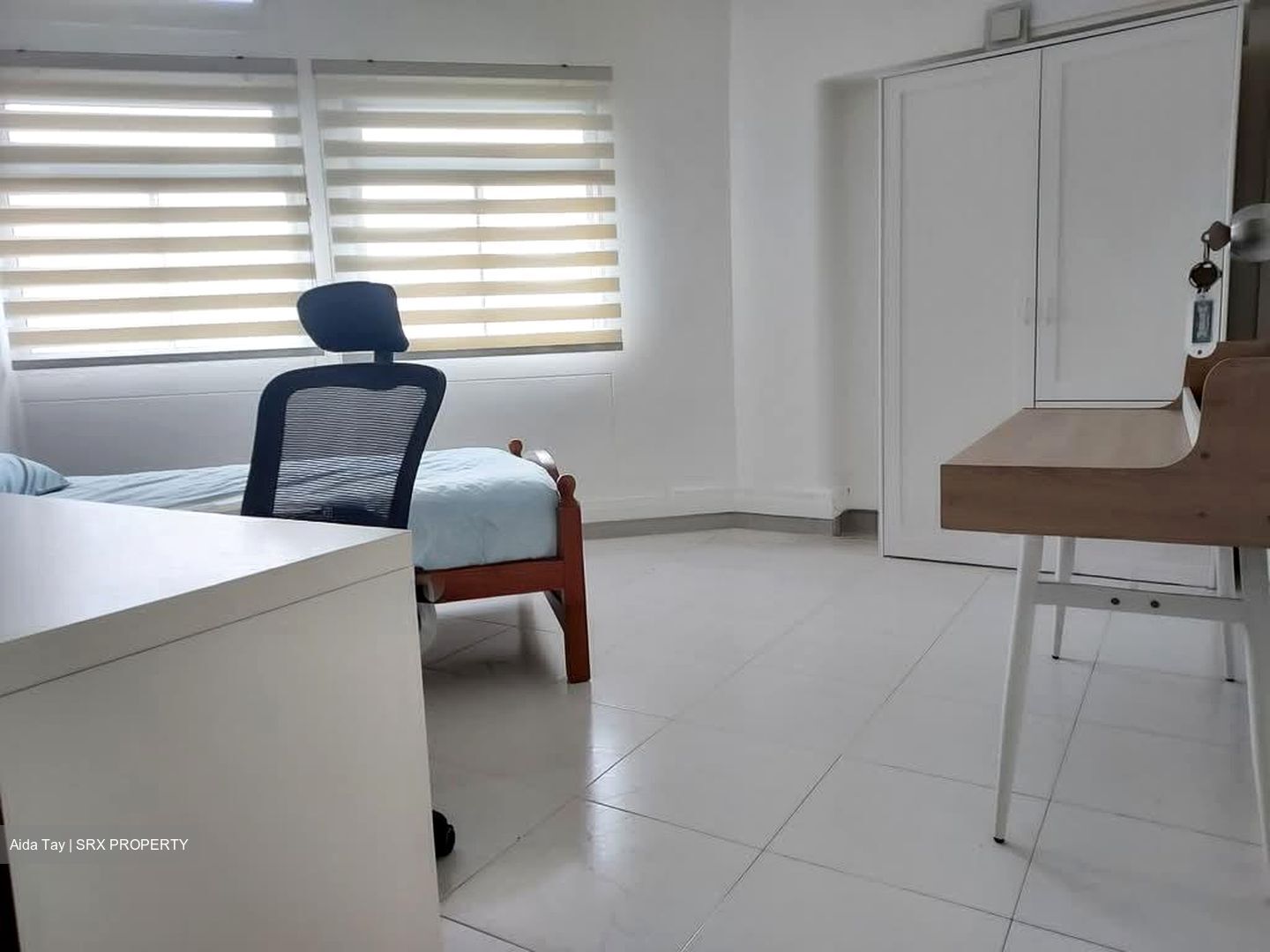 Blk 710 Jurong West Street 71 (Jurong West), HDB Executive #562060721